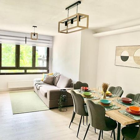 Gascona Centro Con Parking Apartment Oviedo Ngoại thất bức ảnh